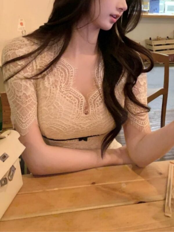 Gentle temperament slim lace hip dress woman