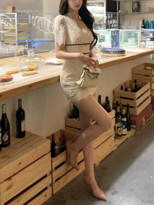 Gentle temperament slim lace hip dress woman - Image 2