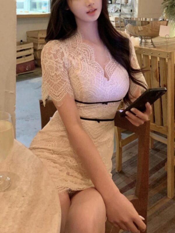Gentle temperament slim lace hip dress woman - Image 4