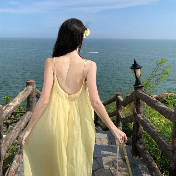 Seaside holiday dress with diamond-encrusted suspenders birthday dress summer Chaoxian backless birthday dress - Image 3